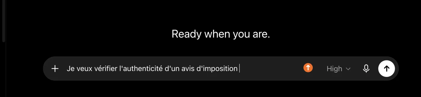 Barre de saisie de ChatGPT avec la phrase « Je veux vérifier l’authenticité d’un avis d’imposition ».